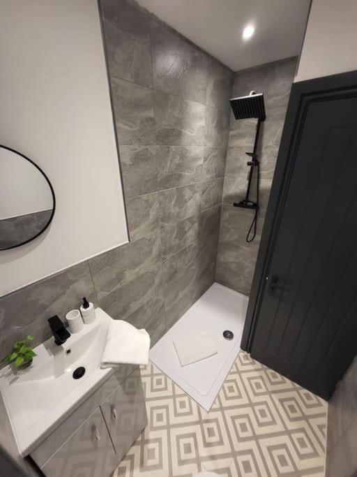 リヴァプールBeautiful Flat On Breck Roadアパートメント エクステリア 写真